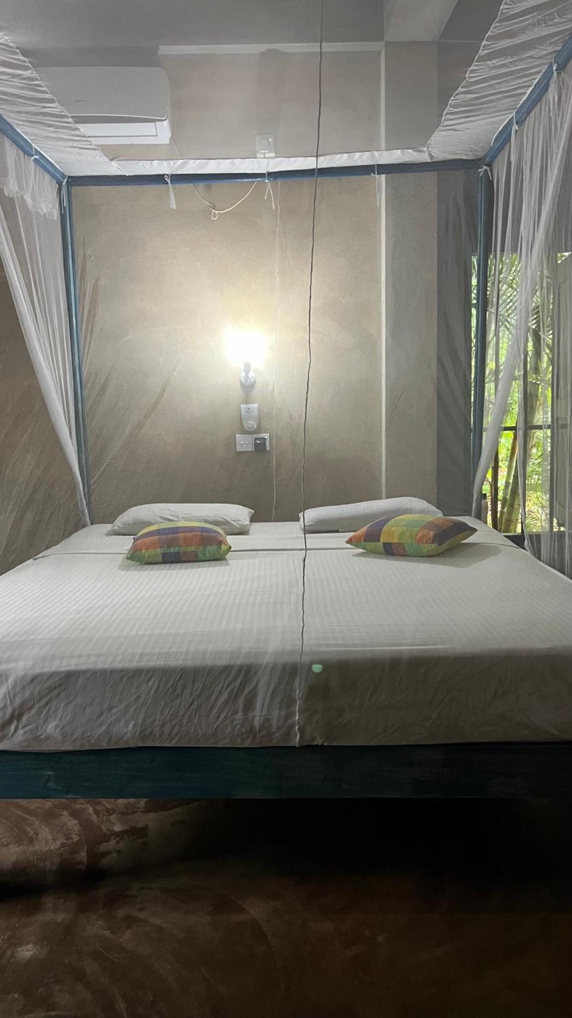Kataragama Homestay Экстерьер фото